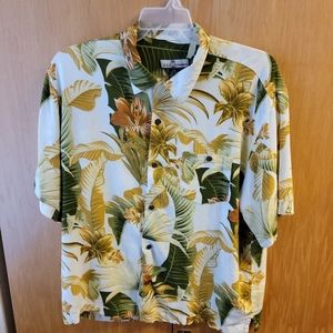 S & D Bahamas Hawaiian Button Up
